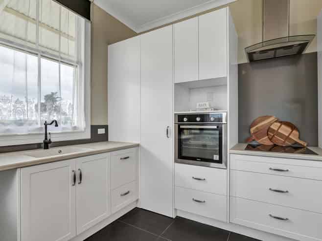 5321 Mountain Road, Eltham