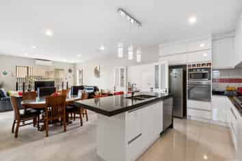 43  Castlederg Drive, Flat Bush