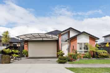 43  Castlederg Drive, Flat Bush