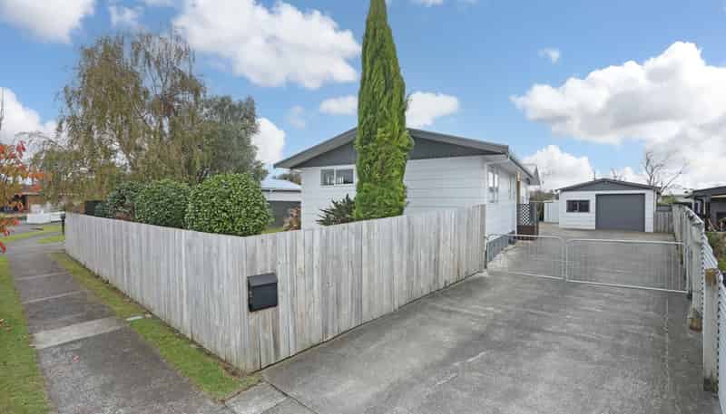 12 Pryde Place, Feilding