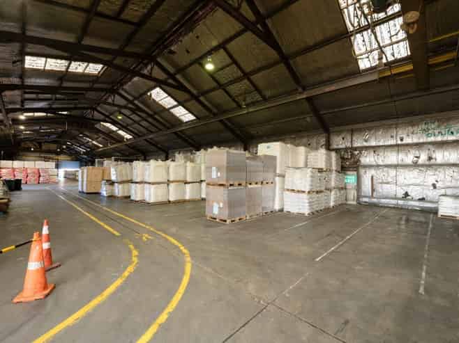 Large Industrial Yard and Warehouse Near Port