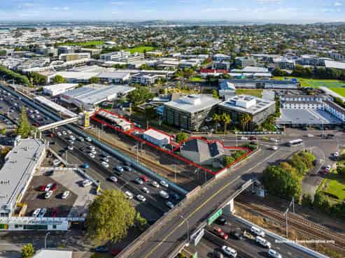 ROBUST INCOME, STRATEGIC LANDHOLDINGS
