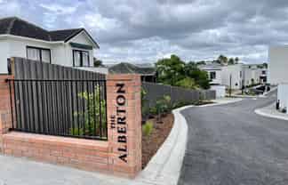 84/124 Taylors Road, Mount Albert