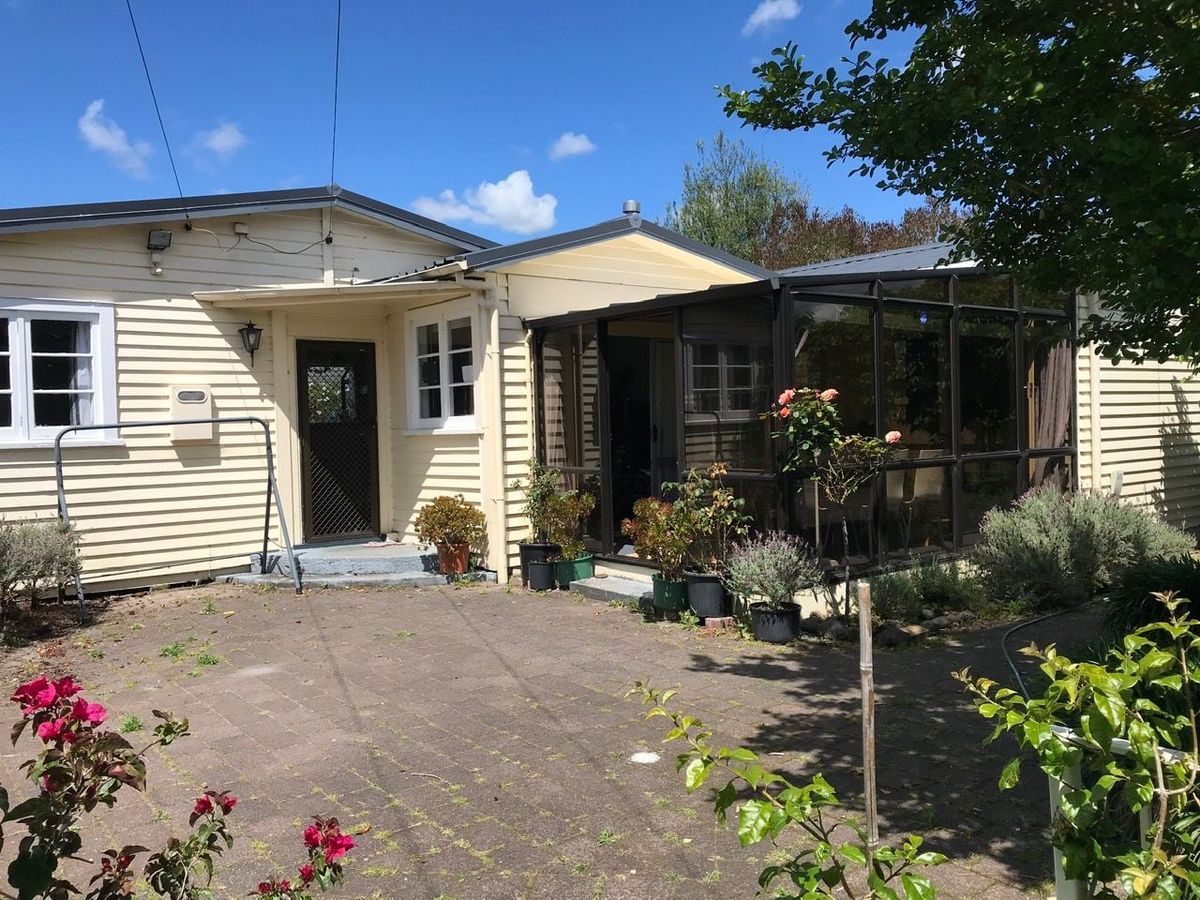3 bed-room house for rent, Claudelands