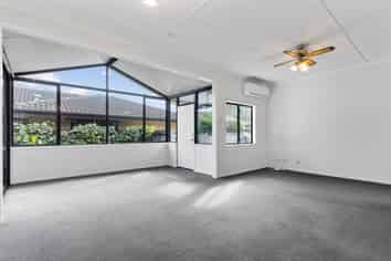 62 Beach Road, Pahurehure