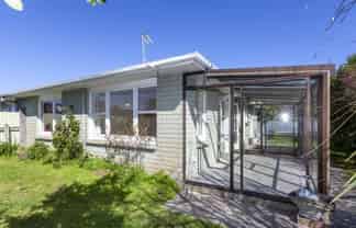 7 Anthony Grove, Paraparaumu Beach