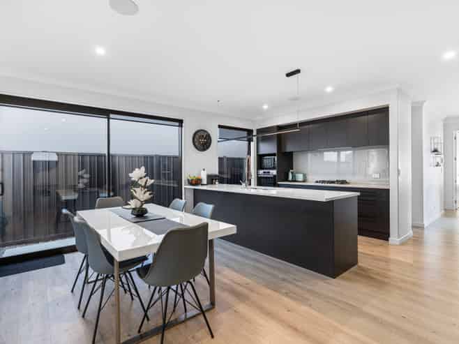 17 Horoeka Street, Avonhead