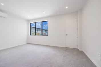 13 Lawson Creek Street, Massey