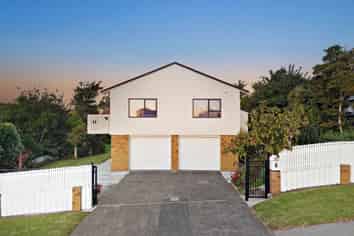 18 Marine Lane, Mount Wellington