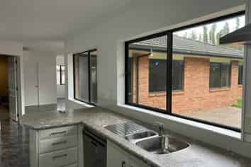 2 Riverglade Lane, Matakana
