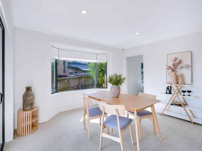 99 Rototuna Road, Rototuna