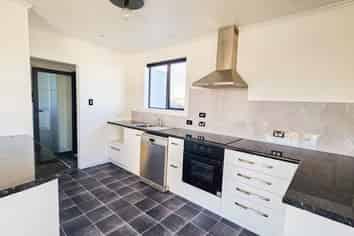 110B Findlay Road, Ascot