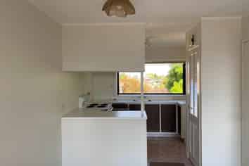 2/180 Sandspit Road, Cockle Bay