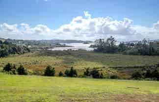 2/77 Skudders Beach Road, Kerikeri
