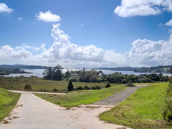 4/77 Skudders Beach Road, Kerikeri