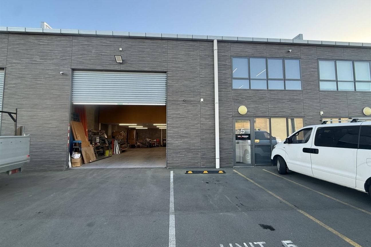 Flexible and Modern Industrial Unit in Sockburn - View 4