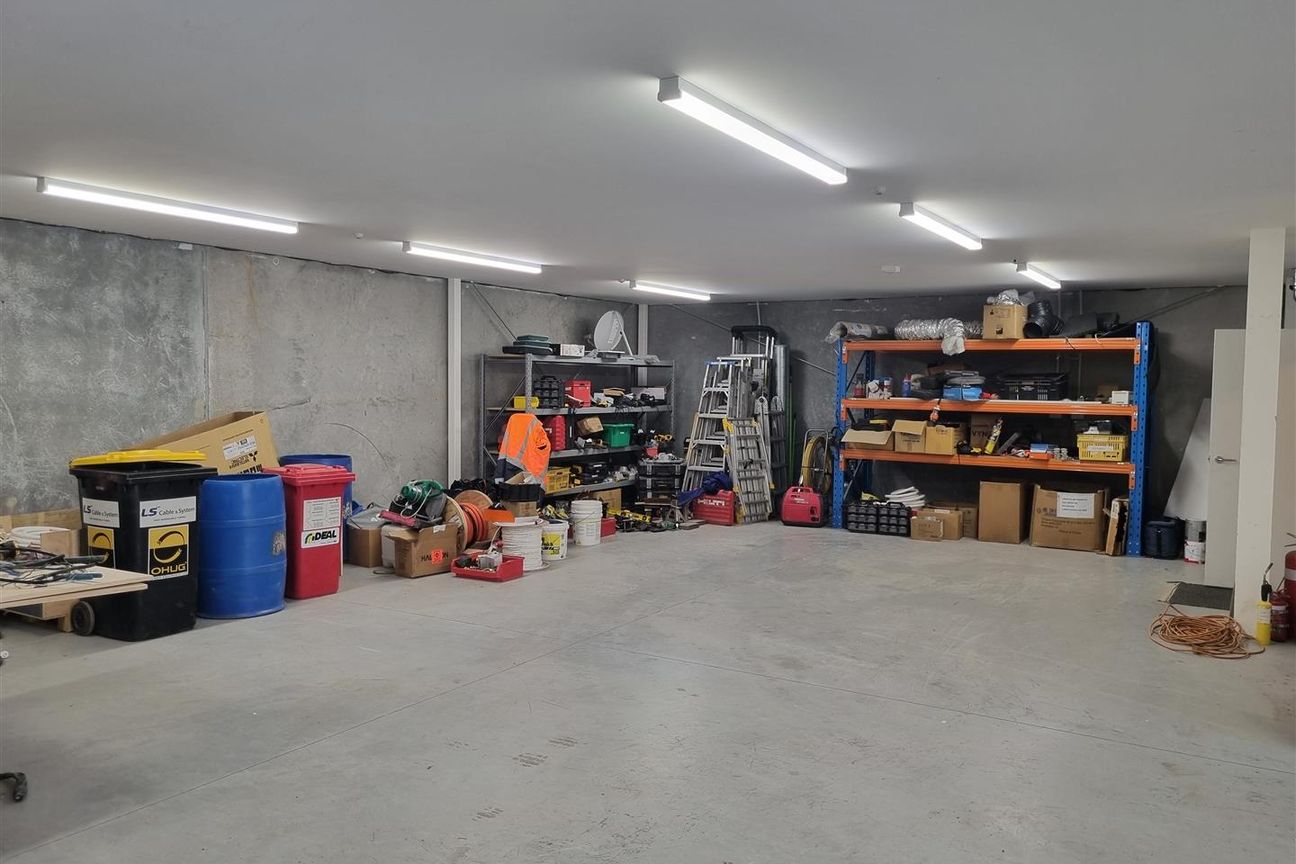 Flexible and Modern Industrial Unit in Sockburn - More