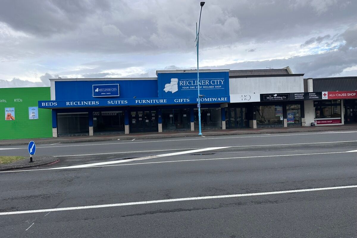 Standout Retail Tenancy in The Mount - Vista 5