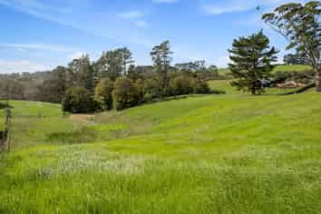 730 Horseshoe Bush Road, Waitoki
