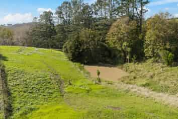 730 Horseshoe Bush Road, Waitoki