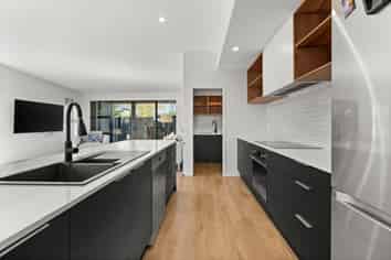 313A Karaitiana Street, Frimley
