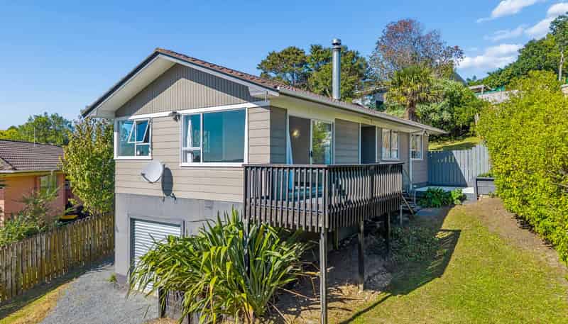 20 Zingaro Place, Massey