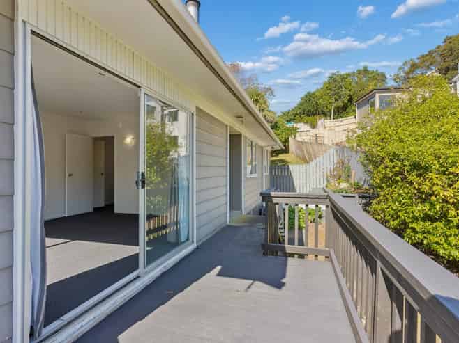 20 Zingaro Place, Massey