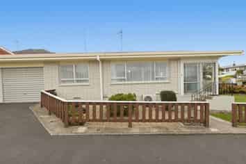 5 Hilltop Road, Greerton