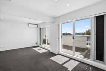 B11/60 Masons Road, Albany