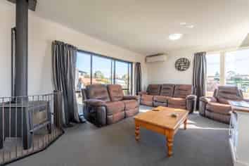 14 Coonoor Road, Watlington