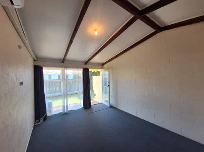 6/17 Jellicoe Road, Manurewa