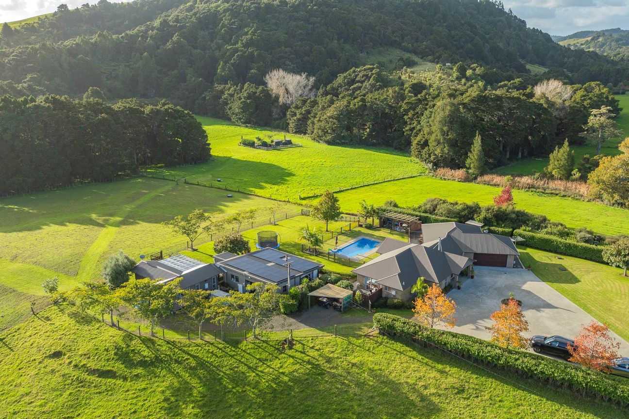 A Grand Estate of Scale & Beauty – pohled 6