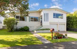 5 Ardal Grove, Tirohanga
