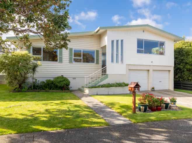 5 Ardal Grove, Tirohanga