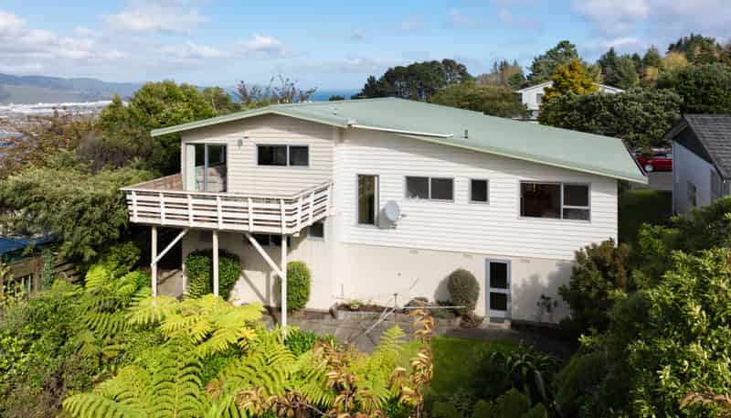 5 Ardal Grove, Tirohanga