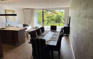 4/100 Walker Street, Point Chevalier