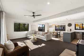 6 Dawson Place, Alexandra