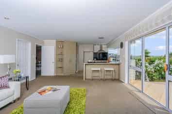 9 Orangewood Drive, Northpark