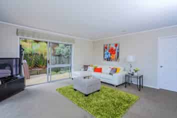 9 Orangewood Drive, Northpark