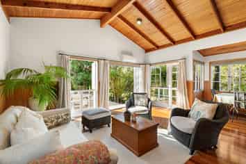 2a Rewa Rewa Valley Road, Tairua