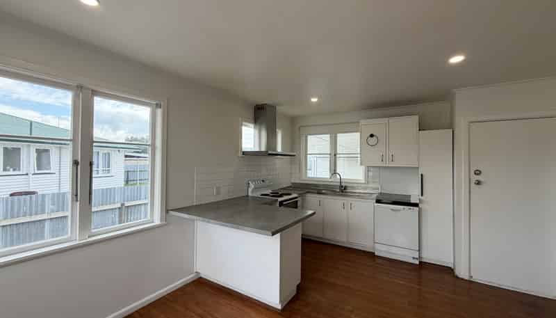 42 Oldham Avenue, Onekawa
