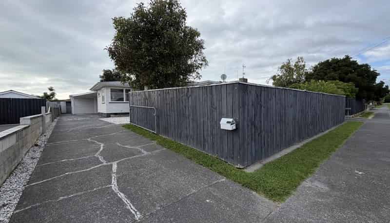 42 Oldham Avenue, Onekawa