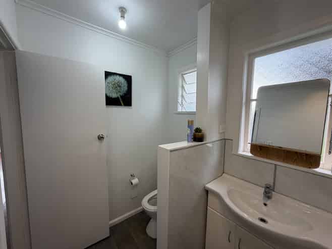 42 Oldham Avenue, Onekawa
