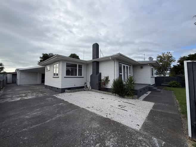 42 Oldham Avenue, Onekawa