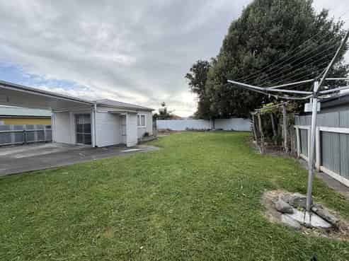 42 Oldham Avenue, Onekawa