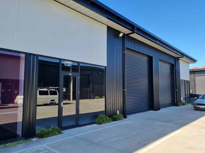 Modern Industrial Unit