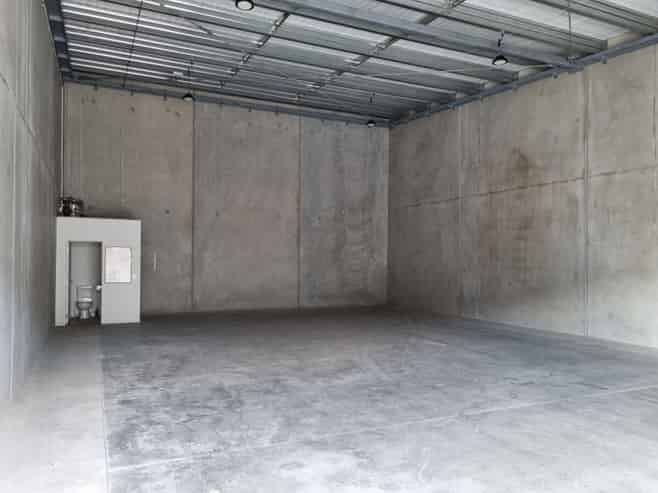 Modern Industrial Unit