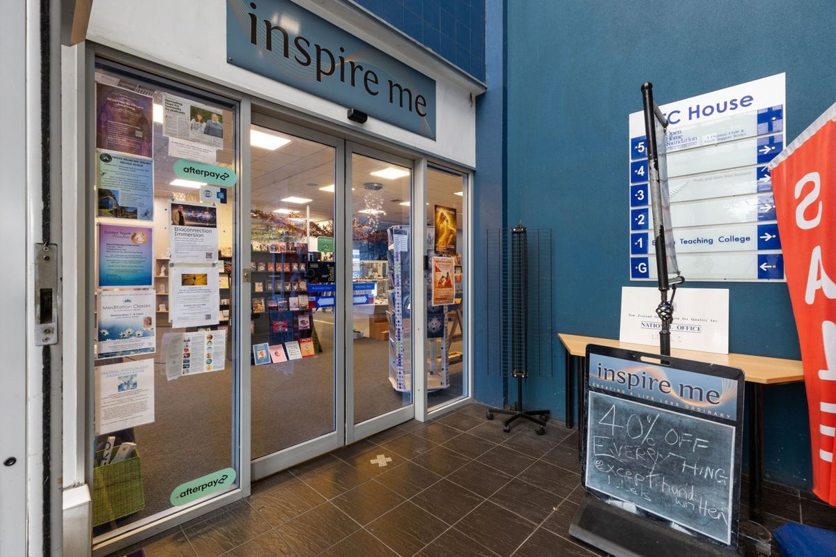 Standout retail corner on The Square - Ansicht 4