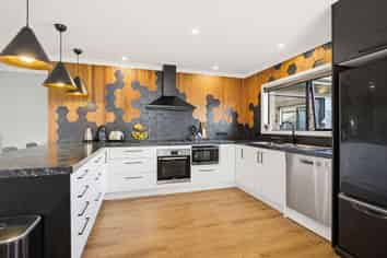 5 Bravo Place, Whitianga