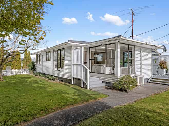 33 Boakes Road, Mount Wellington